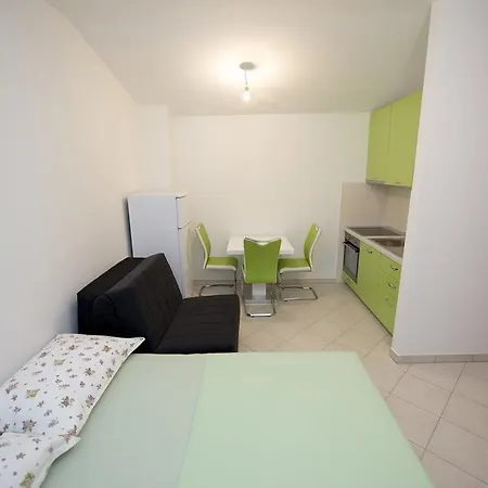Tesija Apartman