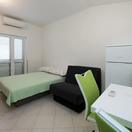 Apartman Tesija *