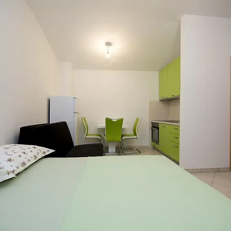 Апартаменты Studio Tesija