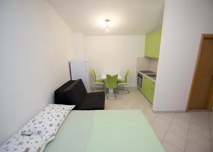 Tesija Διαμέρισμα